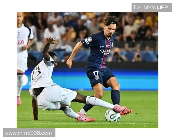 法甲焦点战：斯特拉斯力争欧战资格布雷斯特全力保级抢分